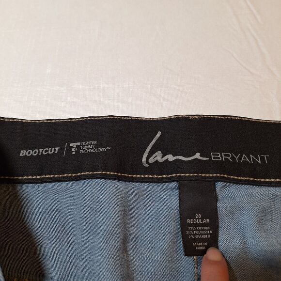 Lane Bryant Medium Acid Wash Tighter Tummy Technology Bootcut Jeans Size 28 - Picture 3 of 12